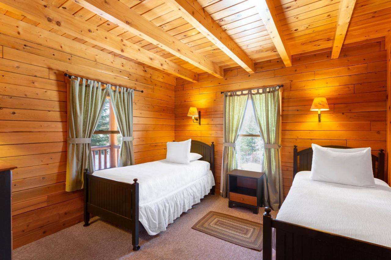 Rangeley Lake Resort A Ramada By Wyndham מראה חיצוני תמונה